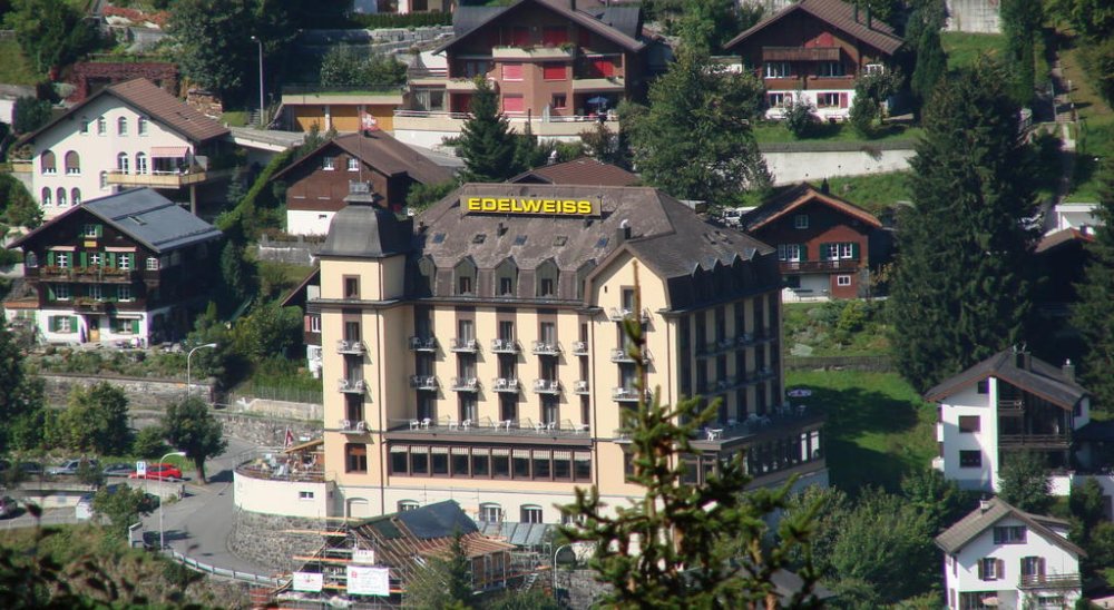 slideshow image