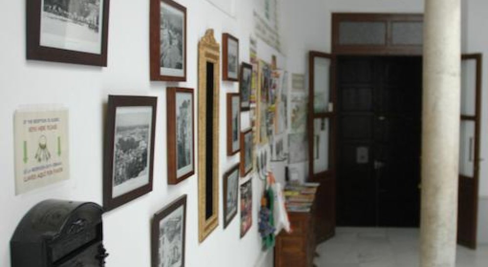 slideshow image