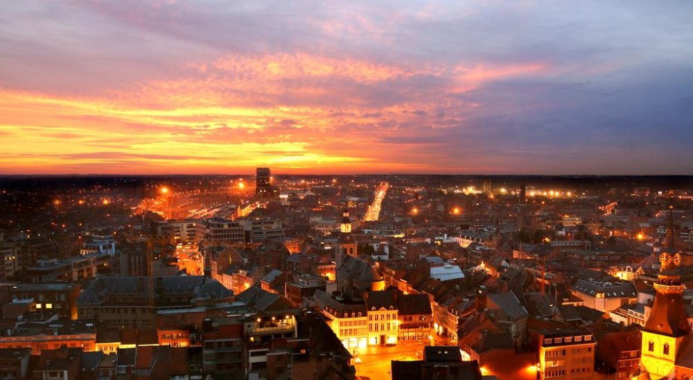 slideshow image
